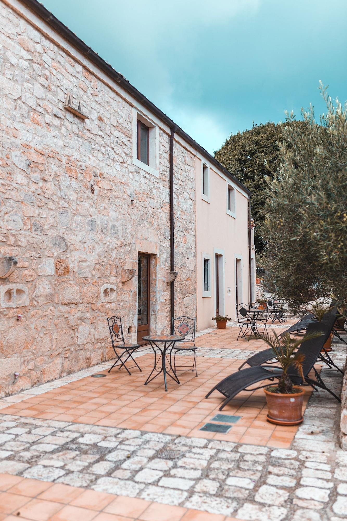 Artemisia Resort Puntarazzi Exterior photo